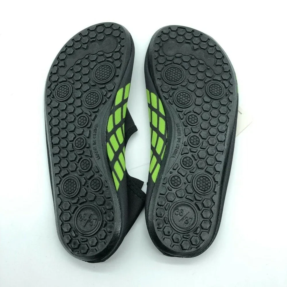 Myleyon Boys Water Shoes Slip On Fabric Geometric Black Green 36/37 US 2/3
